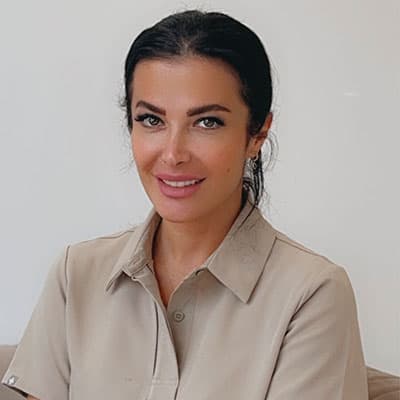Mrs. Houria Moghaddam